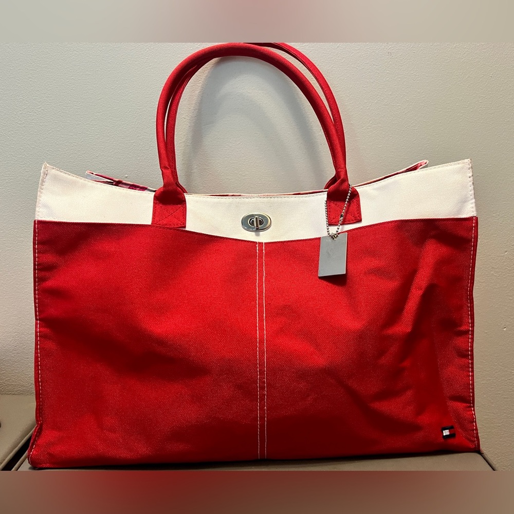 Tommy Hilfiger Canvas Tote